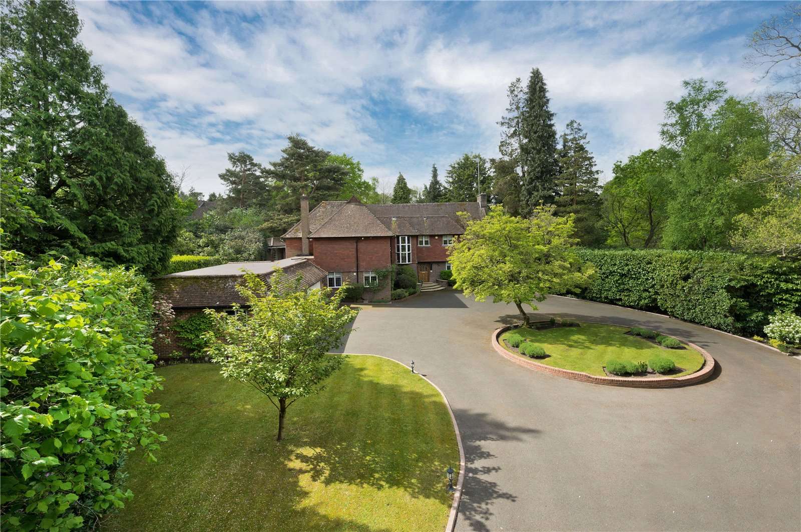 South Road, St Hill, Weybridge, Surrey, KT13 0NA Property