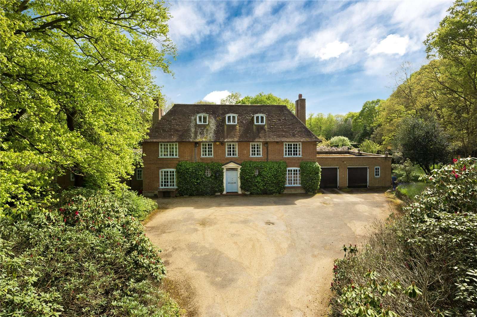 Rabbit Lane, Hersham, WaltononThames, Surrey, KT12 4AX Property for sale Savills