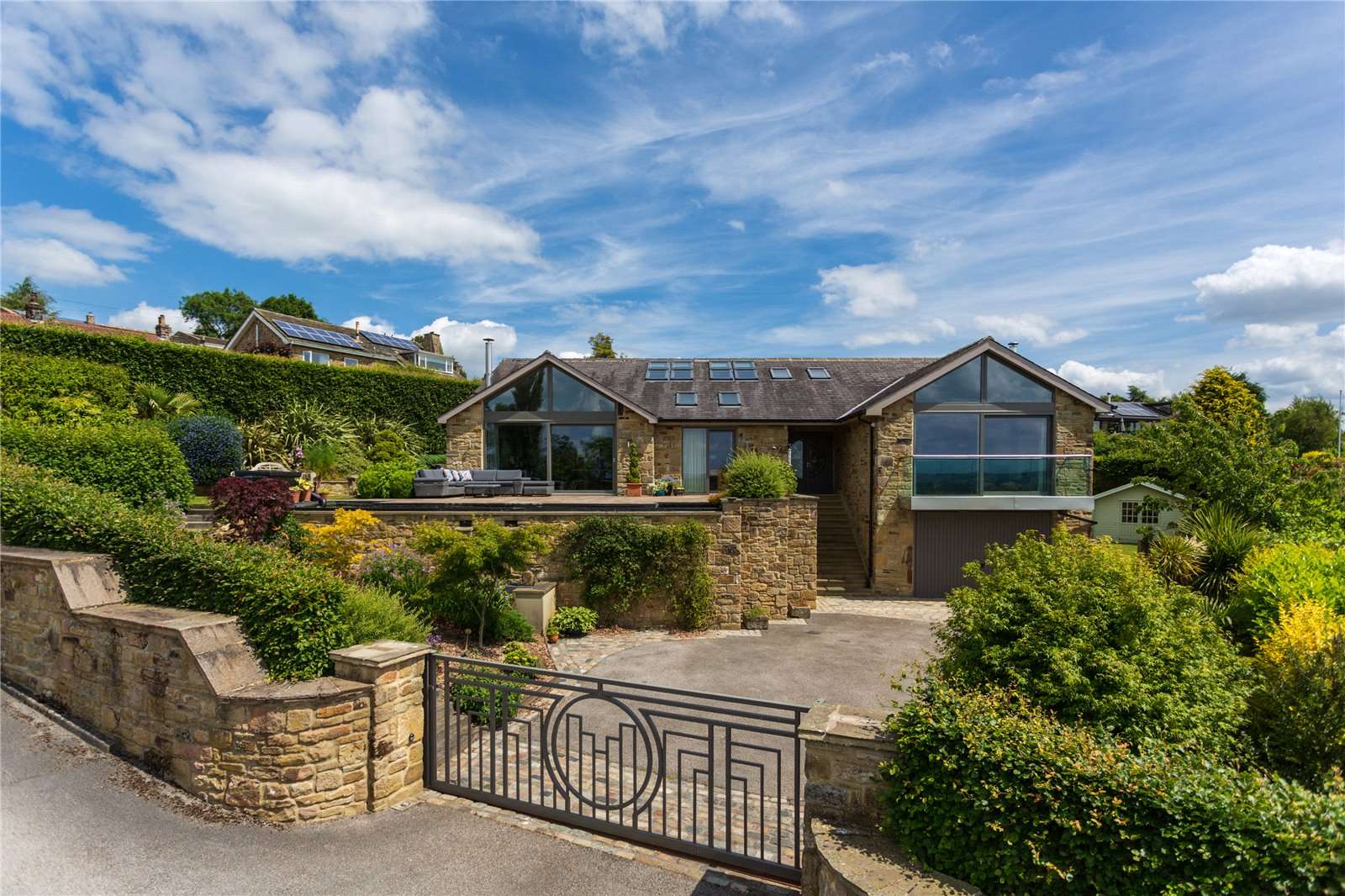 Orchard Lane, Kirkby Overblow, Harrogate, North Yorkshire, HG3 1FS