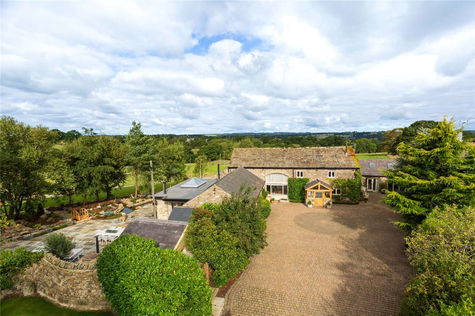 Skipton Road, Hampsthwaite, Harrogate, North Yorkshire, HG3 2LZ