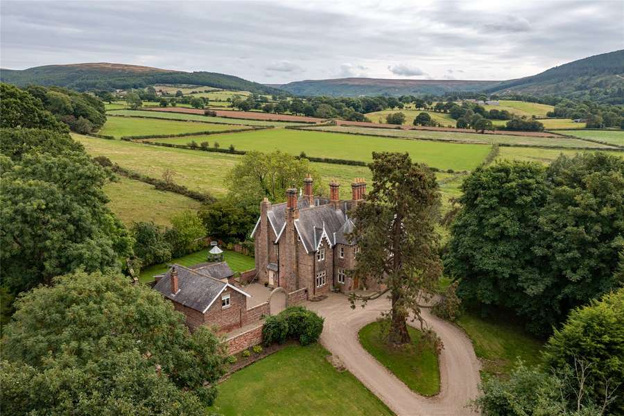 Church Lane, Swainby, Northallerton, North Yorkshire, DL6 3EA