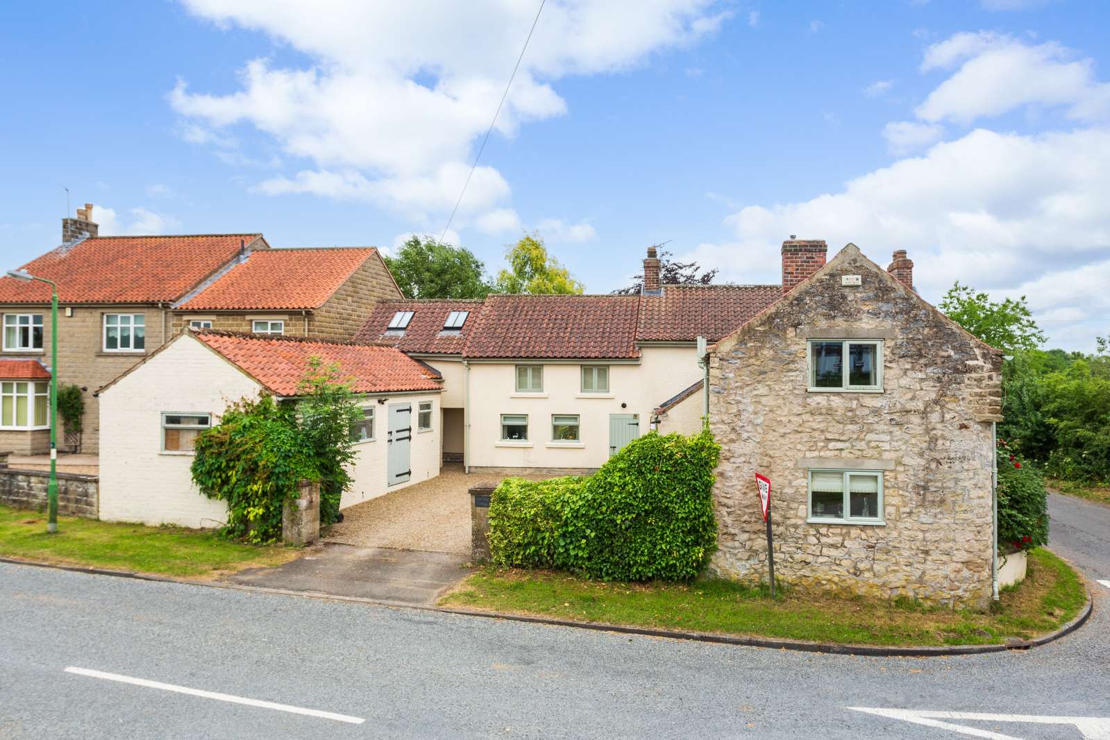 Main Street, Wombleton, York, North Yorkshire, YO62 7RX Property for