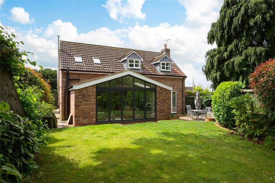 Wetherby Road, Rufforth, York, North Yorkshire, YO23 3QF Property for