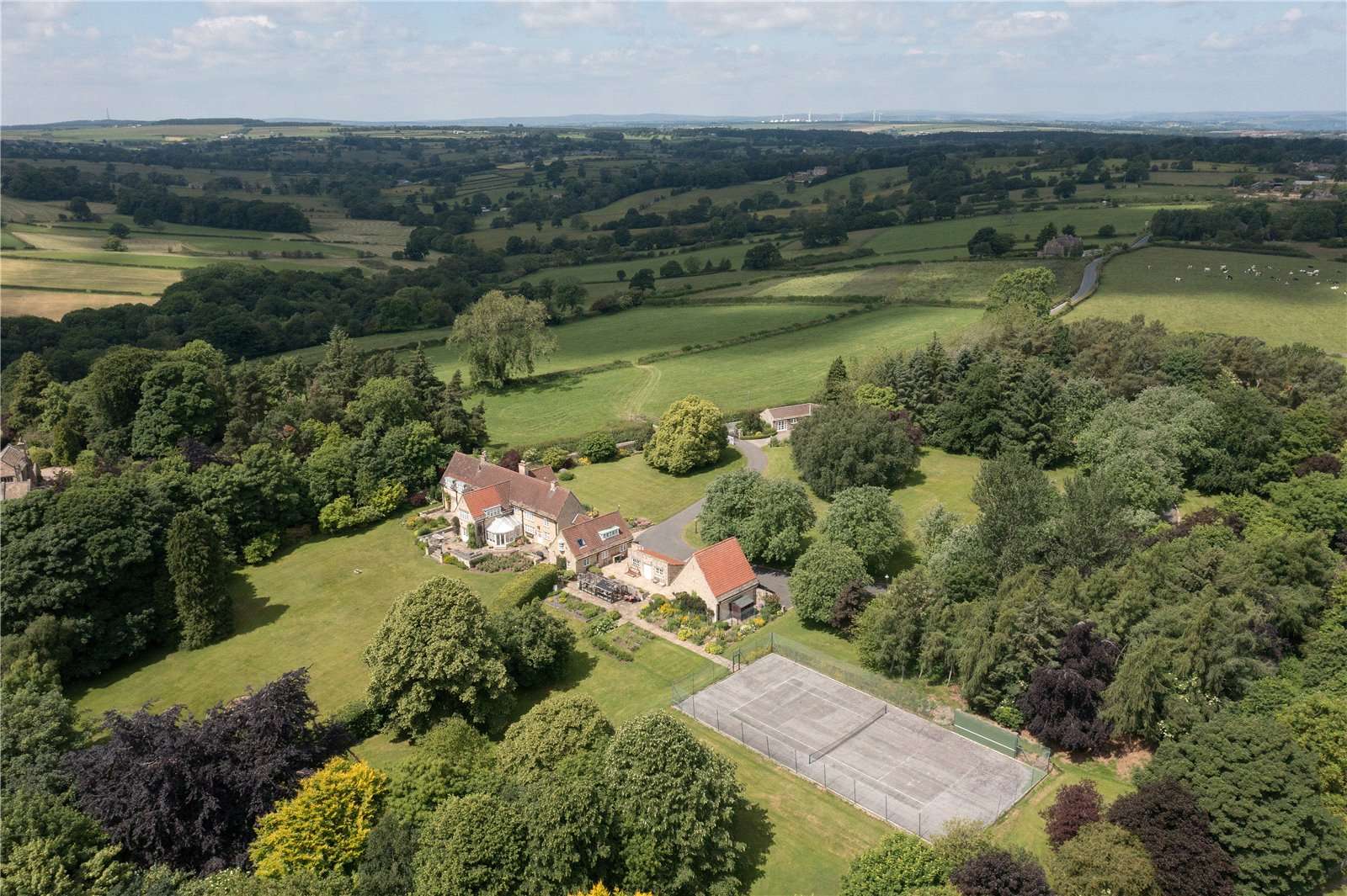 Hill Top Lane, Pannal, Harrogate, North Yorkshire, HG3 1PA Property