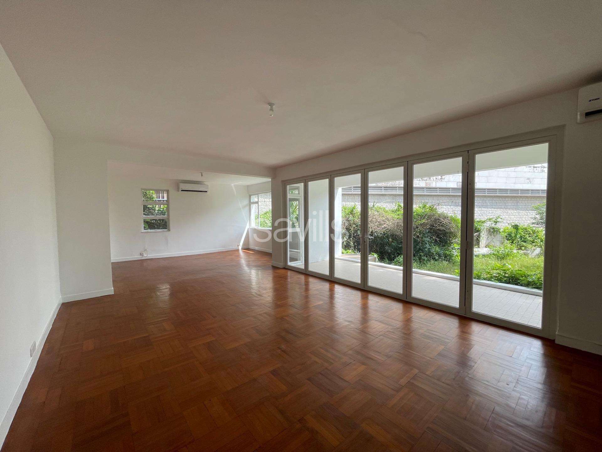 Villa Martini, 08 Stanley Beach Road, Stanley, Southern District, Hong