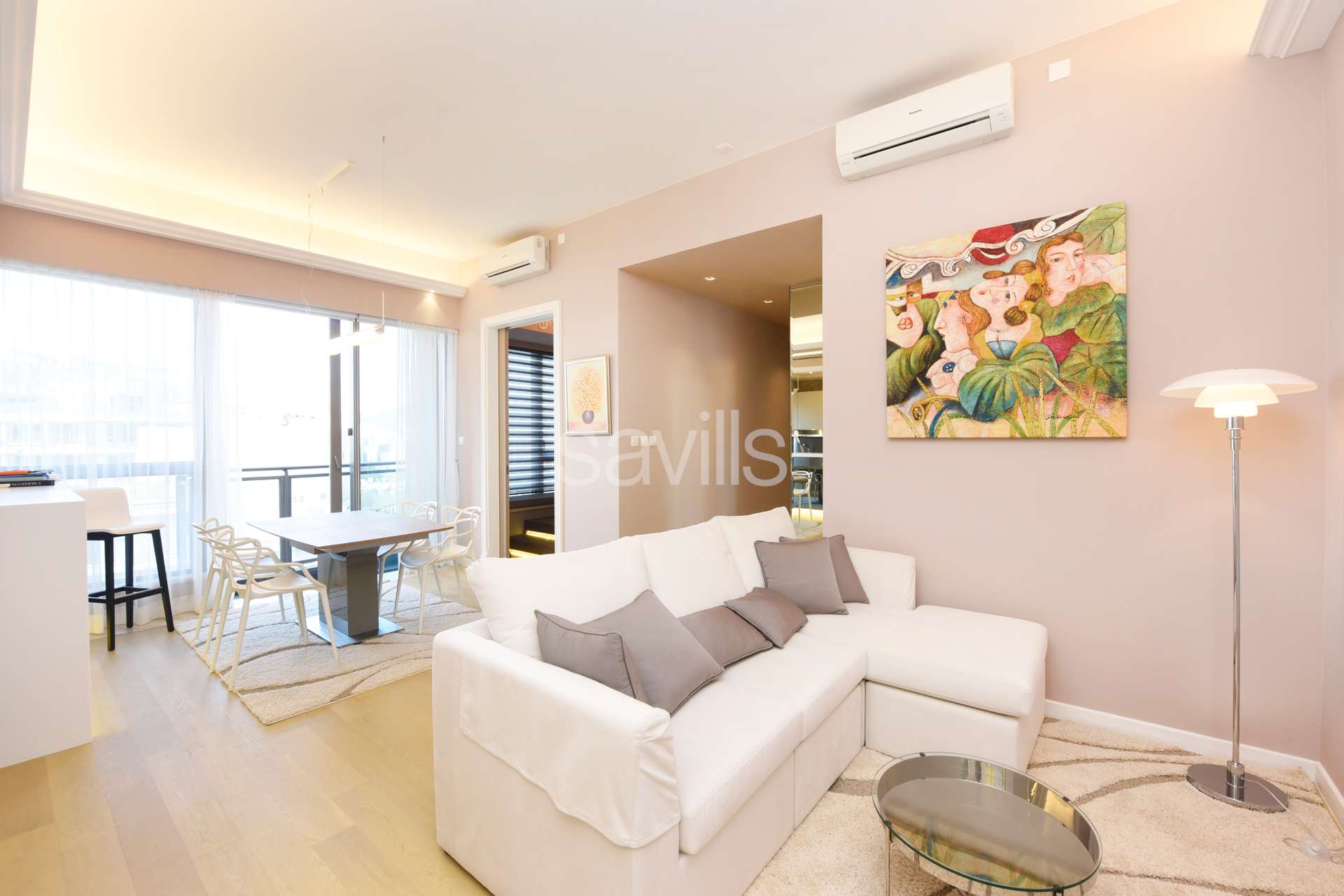 Grand Austin, Austin Road West, Tsim Sha Tsui, Kowloon Eigentum zum