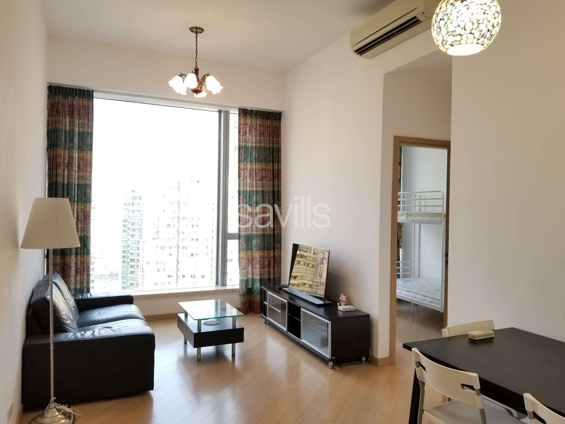 The Cullinan, Austin Road West, Tsim Sha Tsui, Kowloon คุณสมบัติ ให้