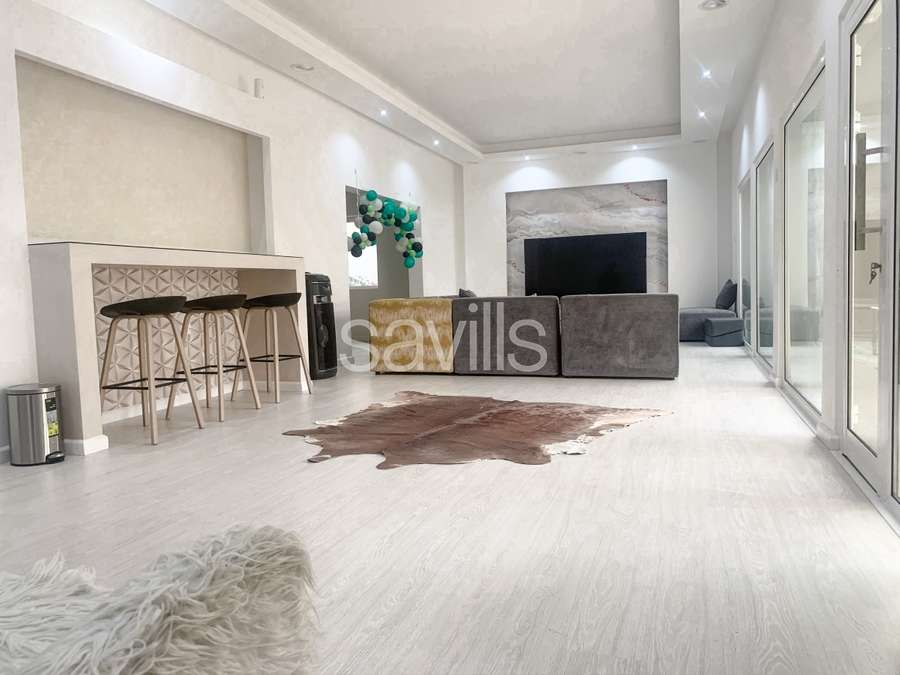 3 bedroom villa. Private pool! Beach access!, Budaiya, Northern