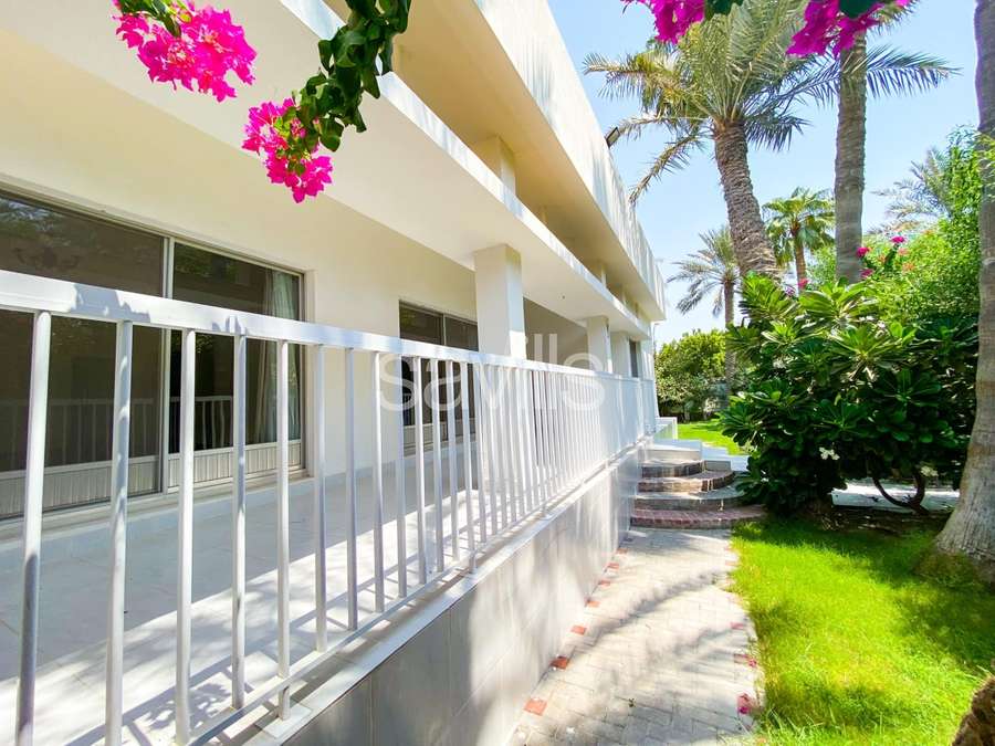 3 Bed villa in compound with exceptional facilities, Budaiya, Northern