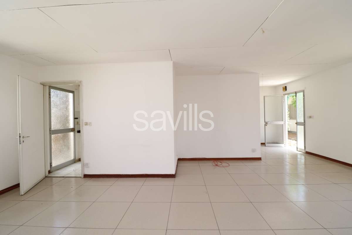 3Bedroom Family Villa in Al Ghubaiba, Halwan, Sharjah Property to