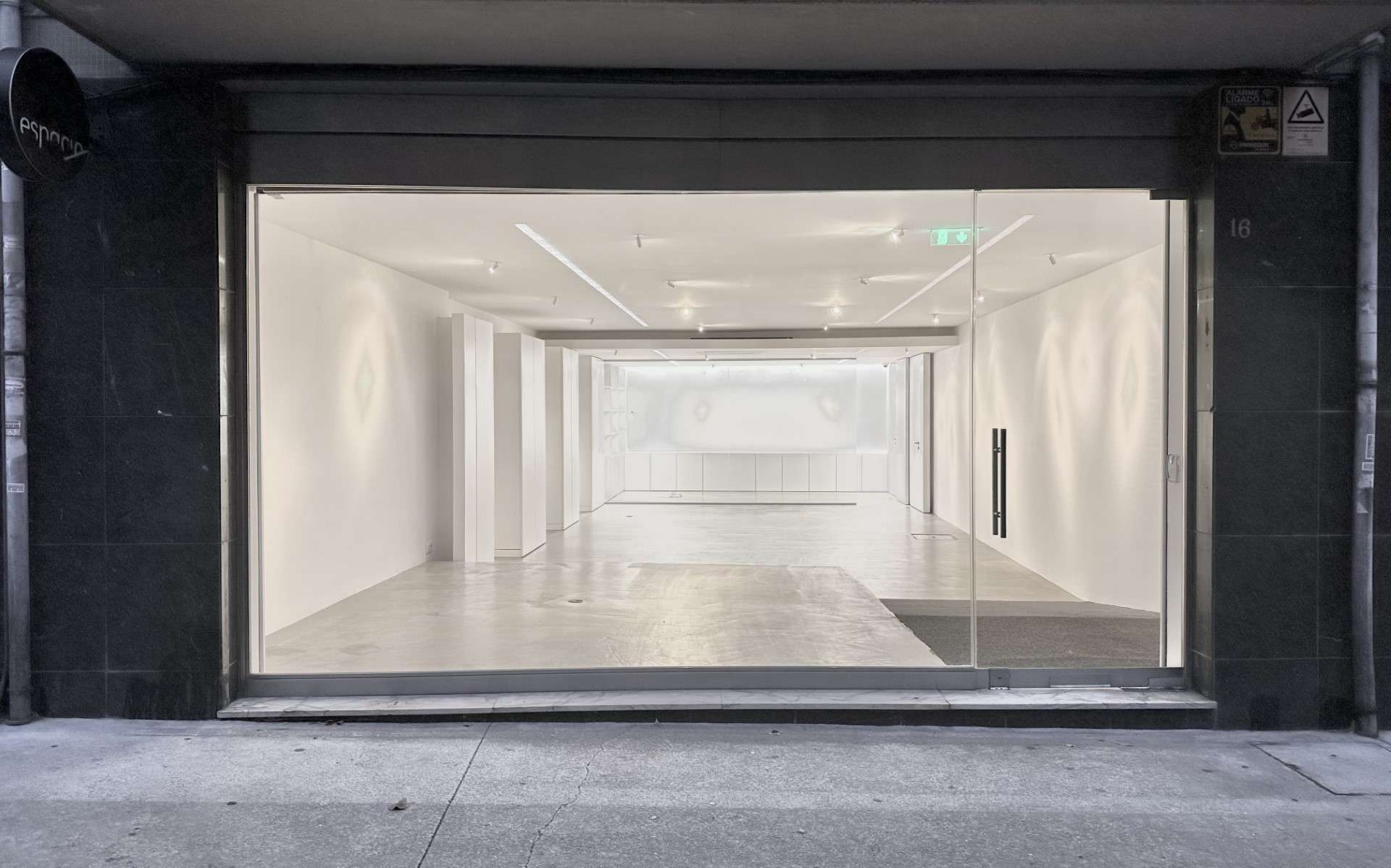 Loja Palácio de Cristal (LOJ11834) Rua Adolfo Casais Monteiro 16 Ground - Piso 0 (Fração A)  