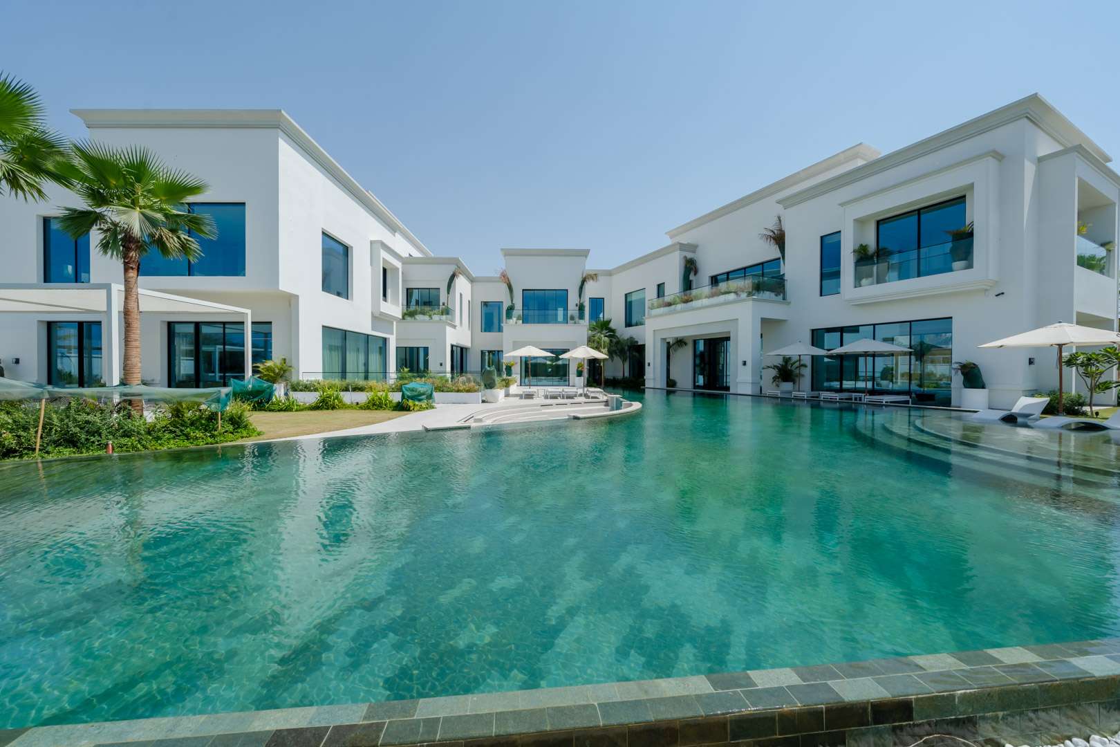 Emirates Hills golf-course mansions, Dubai