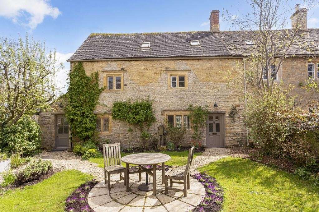 Property to rent in Upper Slaughter, Gloucestershire Savills