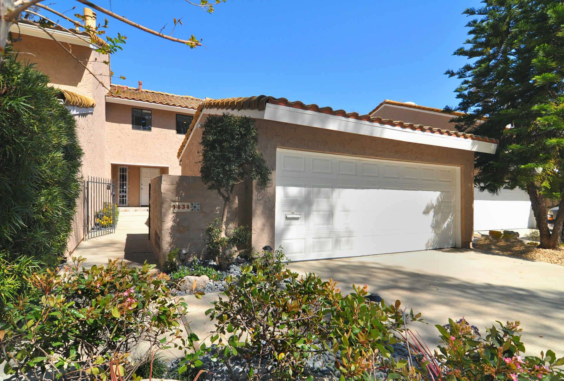 Calabasas, CA 91302 Property to rent Savills