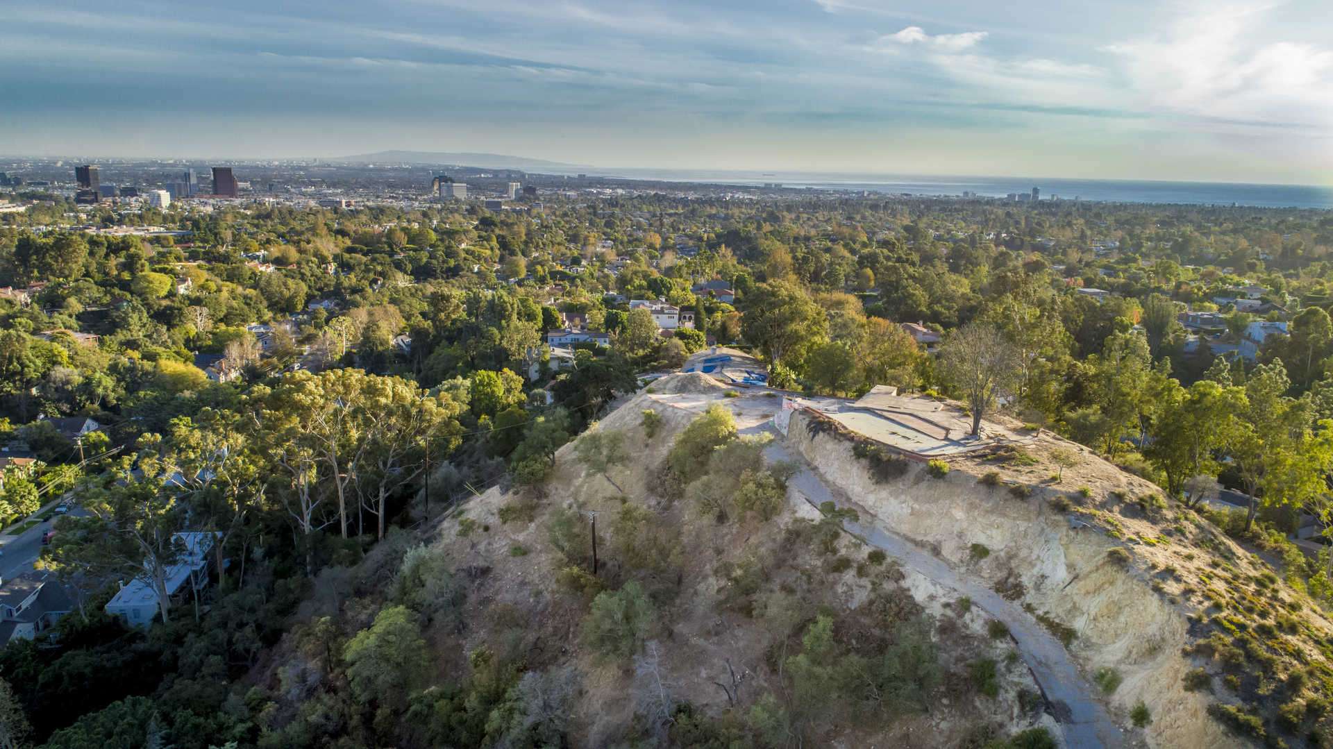 Brentwood, CA 90049 Property for sale Savills