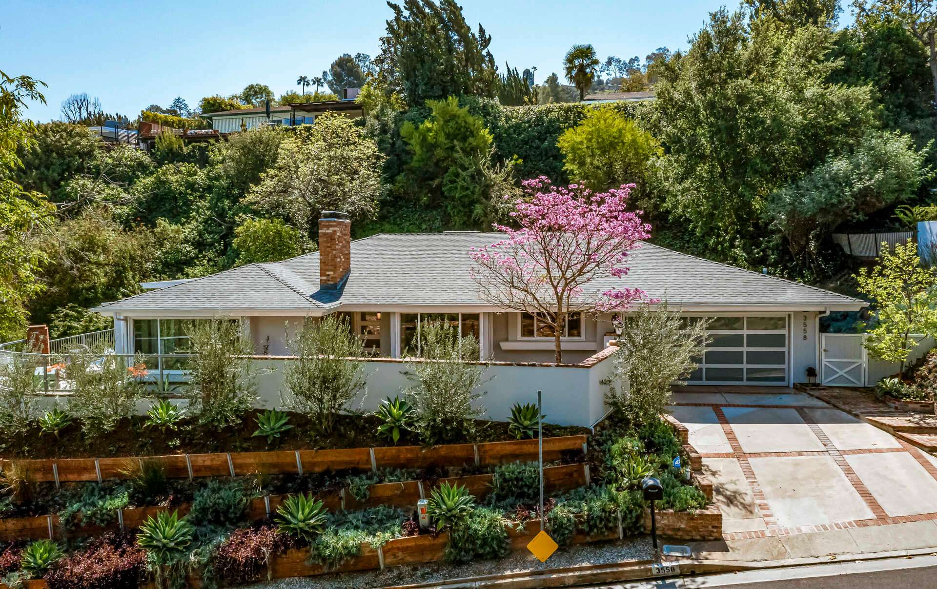 Sherman Oaks, California 91403 Bất động sản để bán Savills